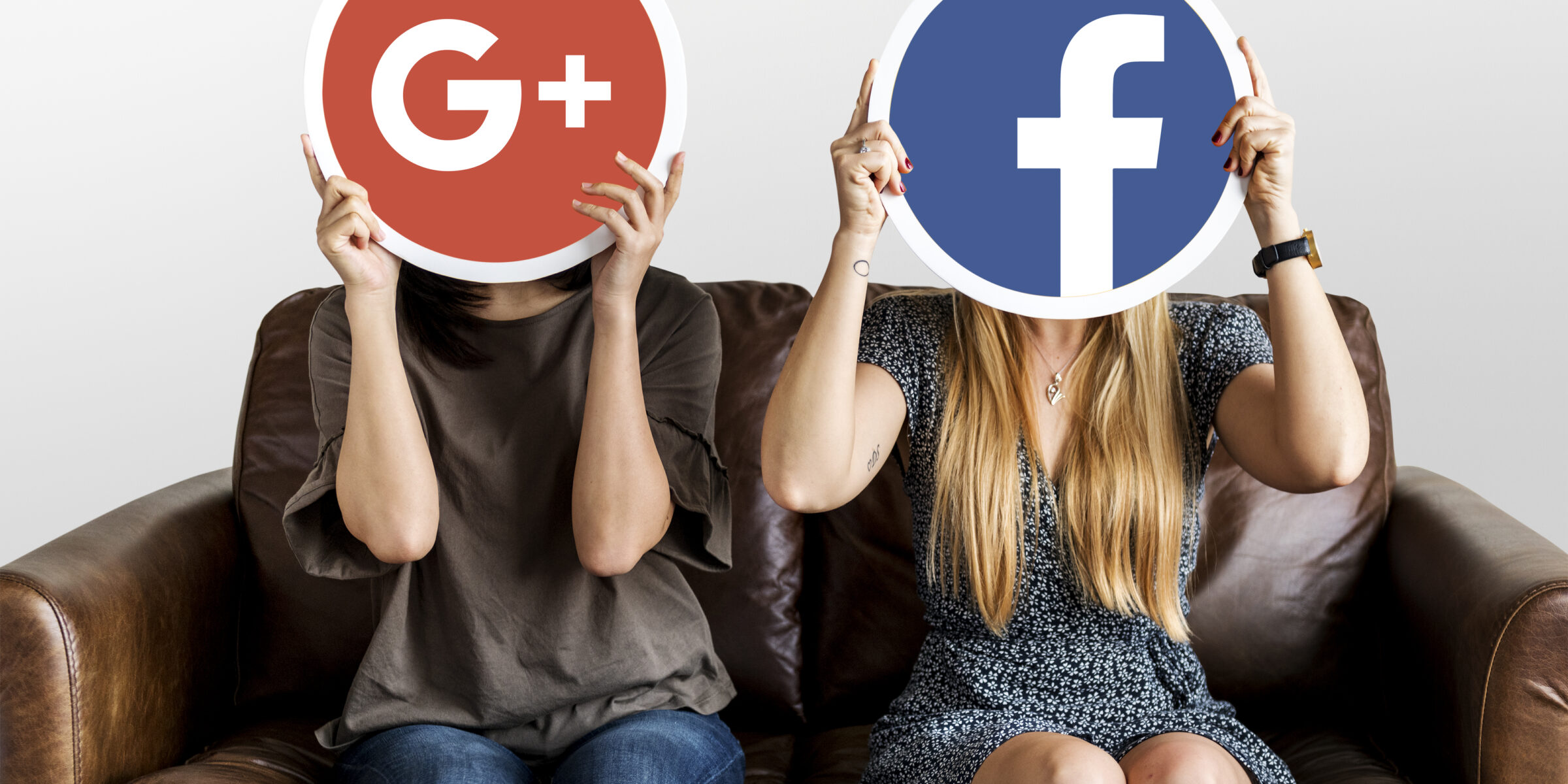 Facebook Ads ή Google Ads το 2026; Δείτε διαφορές, πλεονεκτήματα και πού αξίζει να επενδύσετε το budget σας, με οδηγό από τη Social Power.